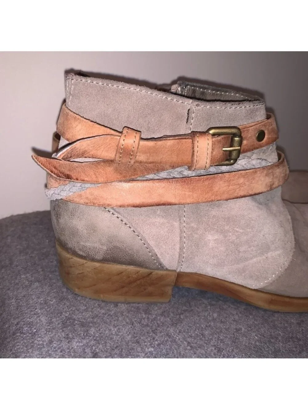 Miz Mooz Danita Ankle Bootie Leather Suede Straps 40